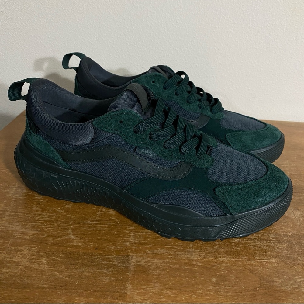 Size 12 - Vans UltraRange Neo VR3 MTE Mono Dark Green